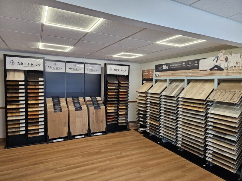 4-Home showroom flooring samples area