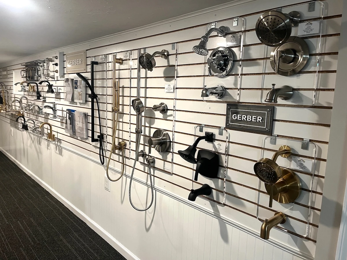 Stylish faucets and fixtures in every finish, for your kitchen or bathroom project
